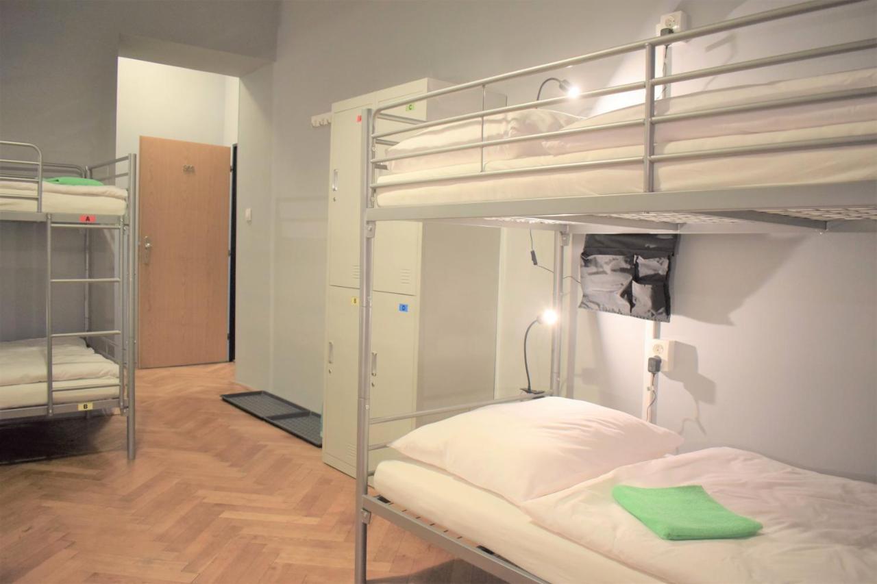 Globe Hostel Prague Adults Only Exterior photo